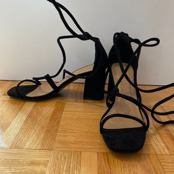 Pretty Little Thing Heel Sandals - Picture 2 of 5